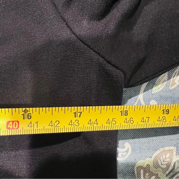 Classiques Entier Short Sleeve Peplum Top Size Medium - Picture 8 of 9